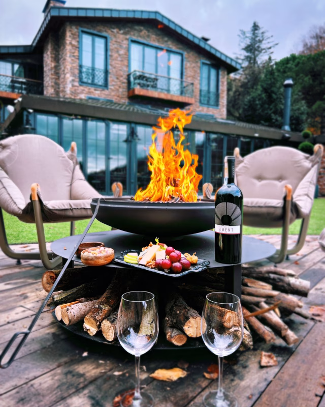 Fumolio Fuji fire pit showcasing its robust steel construction